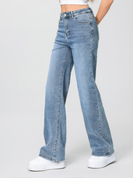 Détail taille jean skinny