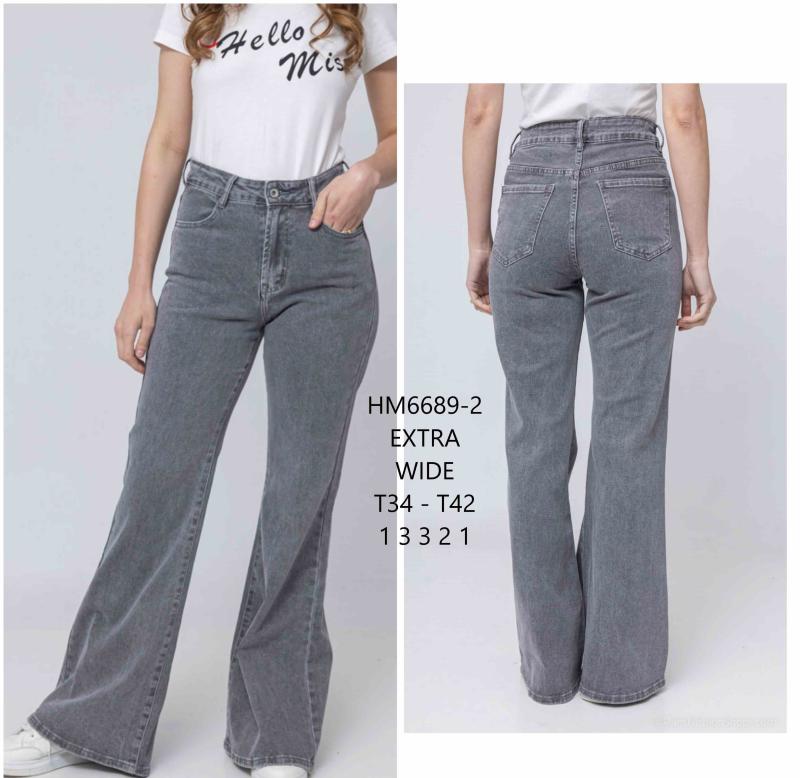 Jeans évasé décontrasté