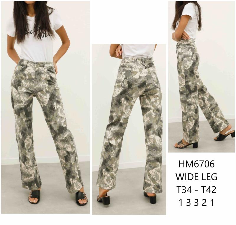 Pantalon droit large camouflage