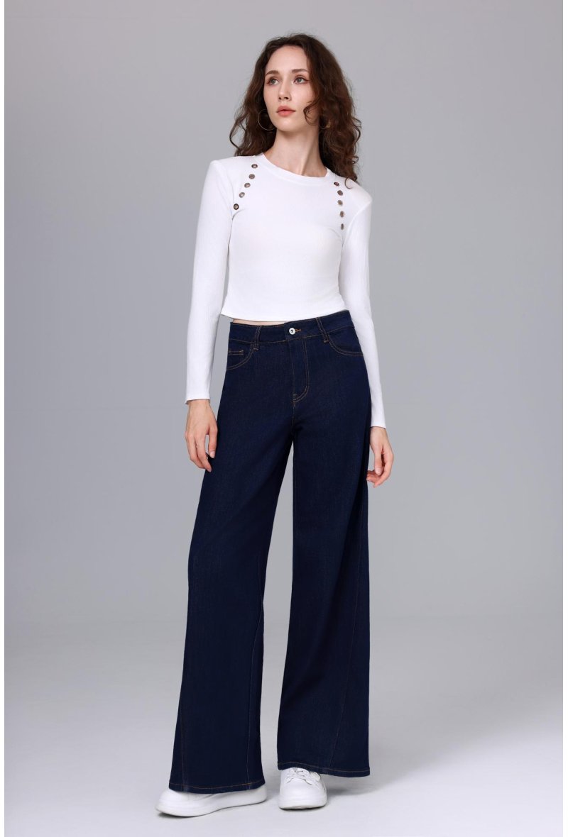 Jean large brute